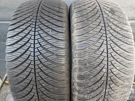 225/50R17 Goodyear Vector 4Seasons para opon całoroczne 8,5mm nr7294