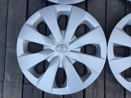 Oryginalne kołpaki 15cali 42602-02551 Toyota Corolla