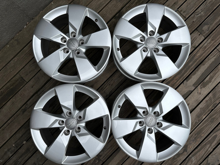Oryginał felgi 17cali Audi TT A6 C6 A4 Q2 Q3 TT S 5x112