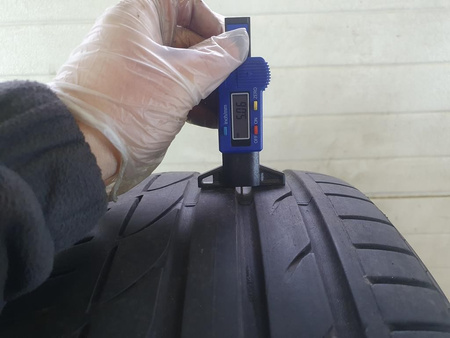 225/40R18 Bridgestone Potenza S001 XL para opon lato 5,9mm nr8305