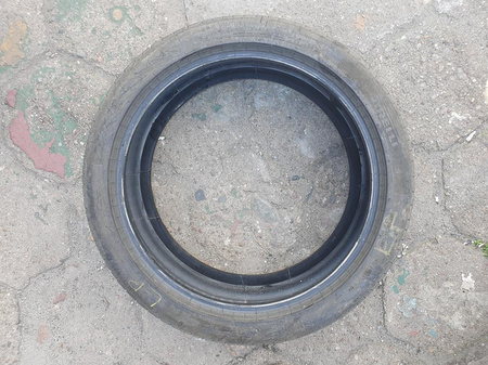 275/40R22 Pirelli P Zero PZ4 para opon lato 5,1mm nr2391