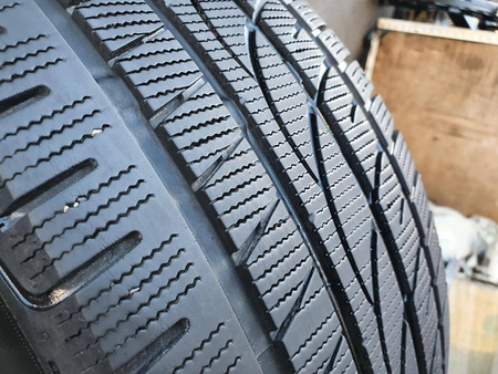 225/45R17 Royal Black Winter opona pojedynka zima 6,2mm nrP784