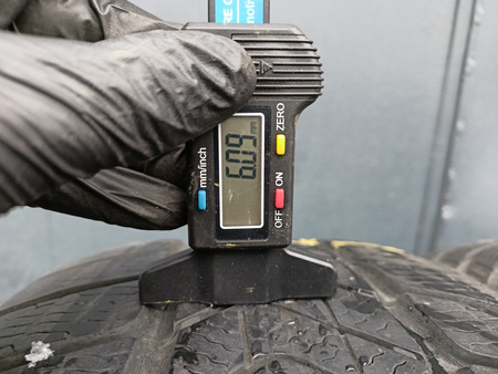 225/45R18 Pirelli Sottozero 3 XL komplet opon zima 6mm nr8910