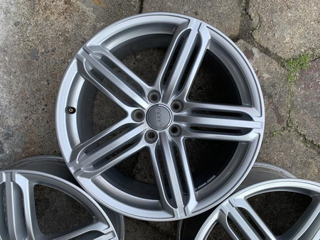 Oryginał Felgi 8,5J 19cali 8U0 AUDI Q3 S-LINE A3 A4 B7 A6 C6 POMPEI nr906
