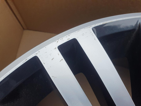 Oryginał felga 18cali 5NN VW Golf Jetta Passat Skoda Octavia