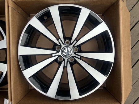 Oryginał felgi 19cali 5C0 Vw Beetle Jetta Golf Touran Passat