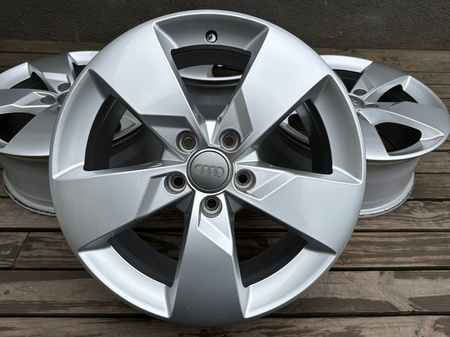 Oryginał felgi 17cali Audi TT A6 C6 A4 Q2 Q3 TT S 5x112