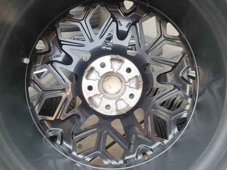 Oryginał koła 235/50R19 Hyundai Tucson N-Line Maxxis całoroczne 6,8mm