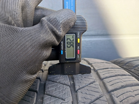 225/45R18 Barum Polaris 5 XL komplet opon zima 6,2mm nr8957