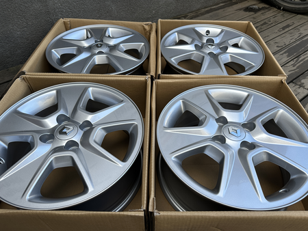 Oryginał felgi 15cali Renault Captur Clio Megane Modus Scenic