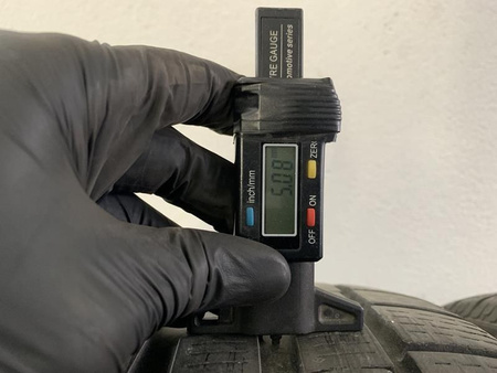 245/45R17 Pirelli Sottozero M+S para opon zima 5,0mm nr711