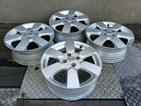 Oryginał felgi 16cali Nissan Micra Note Almera Versa 4x100