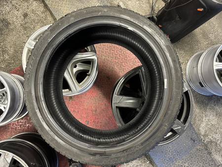 305/35R21 Pirelli Scorpion Winter para opon zima 5mm nr2368