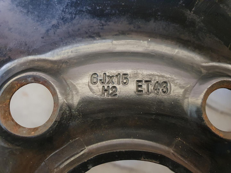 Felga stalowa 15cali VW Passat Variant Rabbit Touran Transporter