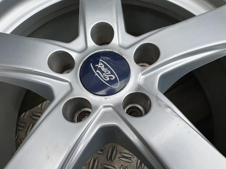 Felgi 17cali Ford C Max Focus Kuga Volvo S60 V40 V60 XC40 XC60