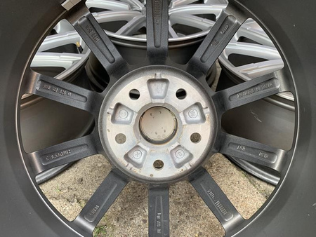 Oryginał Felgi aluminiowe 8,5 19cali 8U0 AUDI Q3 S-LINE A3 A4 B7 A6 C6