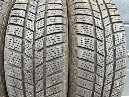 165/70R14 Barum Polaris 5 komplet opon zima 7,4mm nr4094