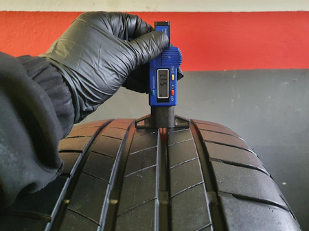 225/40R19 Bridgestone Turanza T005 XL para opon lato 5,1mm nr9377