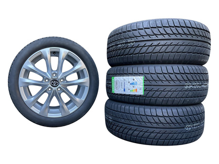 Koła 215/50R17 Toyota Avensis Corolla Verso 5x114,3 Goodride zima