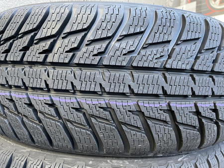 Koła 215/65R16 Renault Fluence Grand Scenic Kadjar Nokian zima