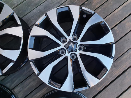 Felgi 17cali Renault Scenic Suzuki Vitara Honda Toyota RAV4