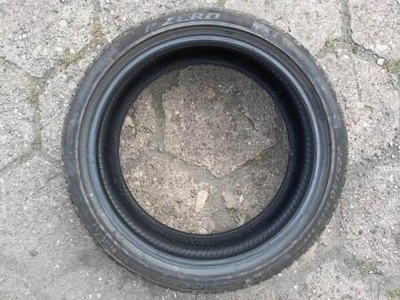 225/40R19 Pirelli P Zero PZ4 XL opona pojedynka lato 7,2mm P945
