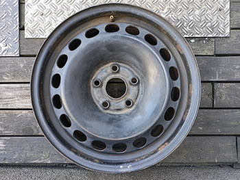 Felga stalowa 16cali Seat Leon Audi A3 Q2 A6 VW Golf