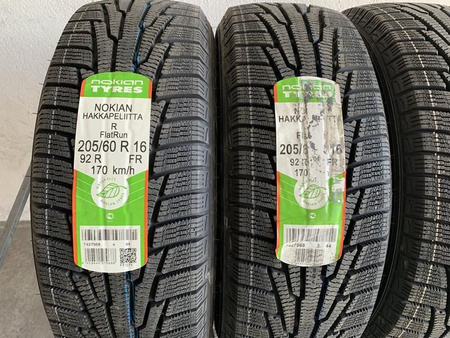 205/60R16 205/60 Nowe Nokian Hakkapeliitta R RFT RSC komplet opon zima