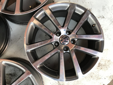 Oryginał felgi 1K0 Vw 18 Cali golf gti gtd 5 6 7 passat B6 B7 touran eos scirocco 5x112