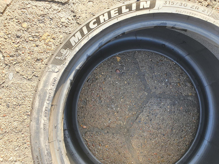 315/30R21 Michelin Pilot Sport 4 para opon lato 6mm nr2372