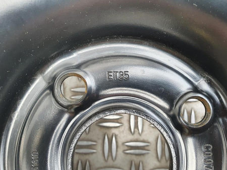 Felgi stalowe 15cali Citroen C1 Kia Picanto Toyota Aygo