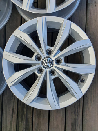 Oryginał felgi 15cali 2G0 VW Polo Virtus Crossfox 5x100 ET40