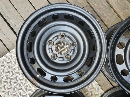 Felgi stalowe 15cali Hyundai Elentra i30 ix20 Sonata Kia Ceed