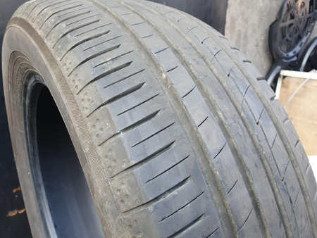235/55R18 Yokohama BluEarth-A AE50 XL opona pojedynka lato 6,4mm P851