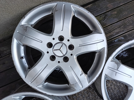 Felgi 17cali Mercedes C klasa E klasa D klasa W245 W246 W203 W212