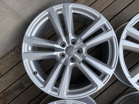 Oryginał felgi 20 cali AUDI 4M0 Q7 SQ7 A8 D5 D4 A7 A6 A5 A4