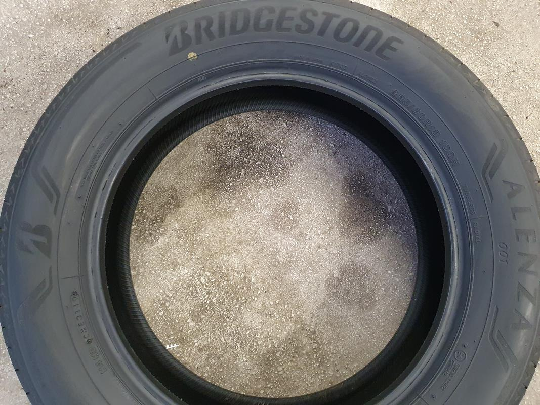 タイヤ・ホイール BRIDGESTONE 225/60R18 ALENZAH/L33 YA2159 タイヤ・ホイール BRIDGESTONE 225/60R18 ALENZAH/L33 YA2159