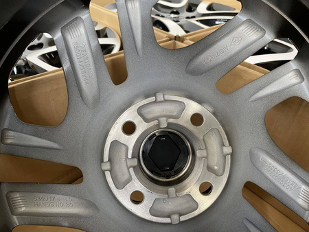 Felgi aluminiowe 17cali Opel Corsa D Adam Astra 4x100