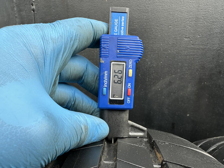 235/45R18 Bridgestone Turanza T005 para opon lato 6,9mm nr8725