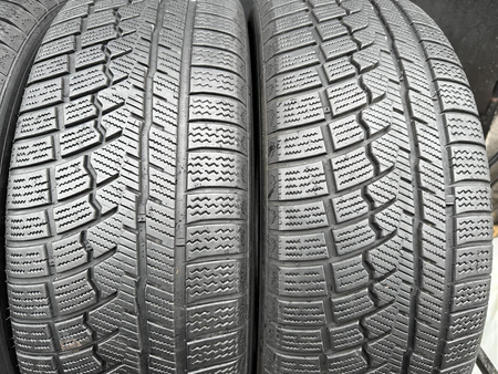 225/60R18 Zeetex WH1000 SUV XL komplet opon zima 7,3mm nr8756