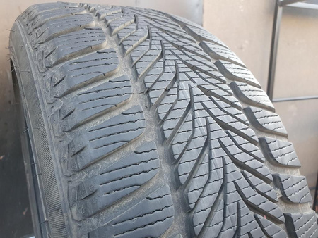 225/45R17 Diplomat Winter HP XL opona pojedynka zima 7,0mm nrP732