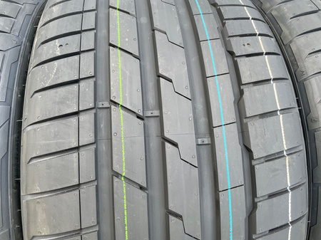 285/30R22 Hankook Ventus S1 evo 3 XL komplet opon lato nowe nr223A