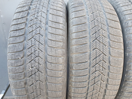 215/50R18 Pirelli Sottozero 3 komplet opon zima 6,2mm nr8845