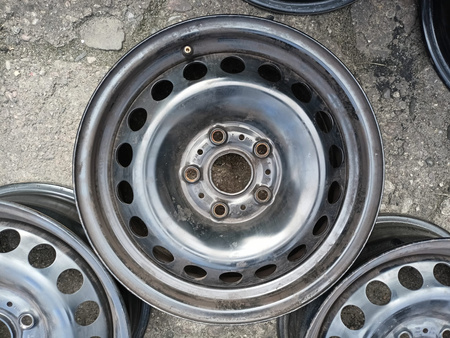 Oryginał felgi stalowe 15cali 5Q0 VW Caddy Golf Skoda Seat Audi