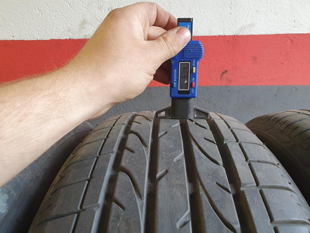 225/55R18 Bridgestone Dueler Sport komplet opon lato 6,9mm nr8742