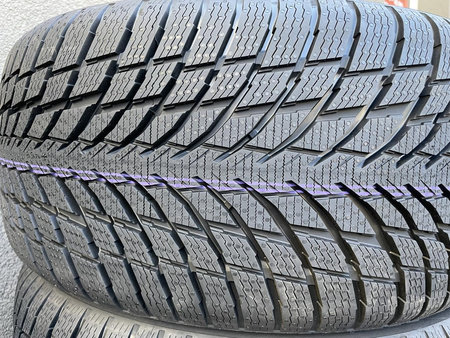 Koła 235/40R19 Lexus Es Gs Rx Rc 5x114,3 et40 Nokian zima nowe