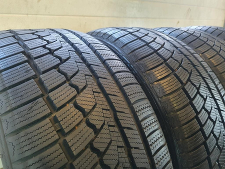 225/40R18 Zeetex WH1000 XL komplet opon zima 7,8mm nr8312