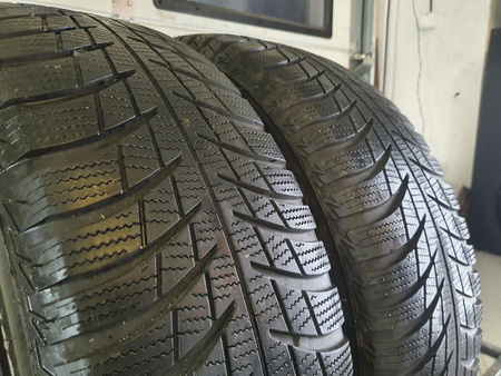 215/65R17 Bridgestone Blizzak LM001 para opon zima 6,0mm nr7494