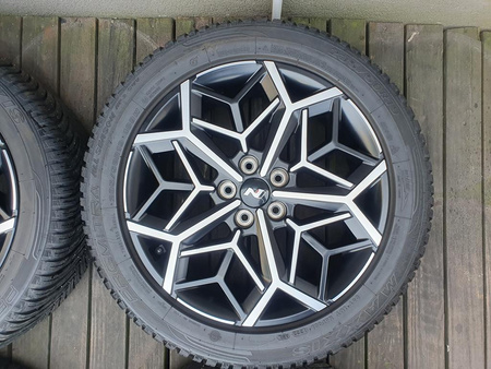Oryginał koła 235/50R19 Hyundai Tucson N-Line Maxxis całoroczne 6,8mm