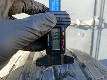 225/75R16C Bridgestone Duravis R660 komplet opon lato 8,9mm nr6374